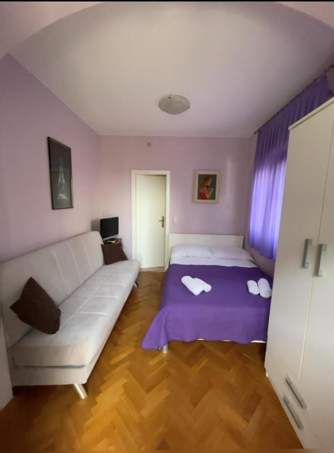 Studio Apartment Near Split Airport Kaštela Extérieur photo